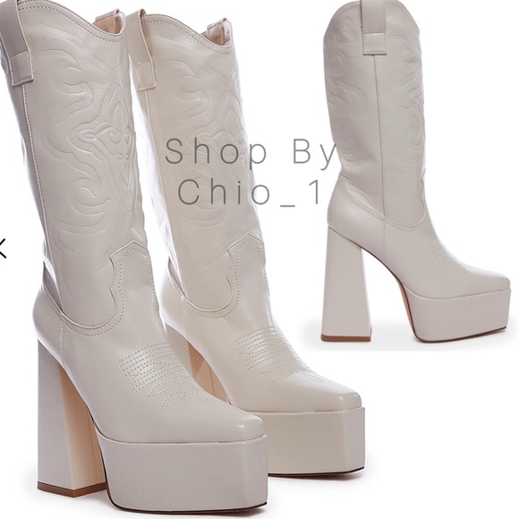 Dolls kill Off-white colorWestern platform Boots
